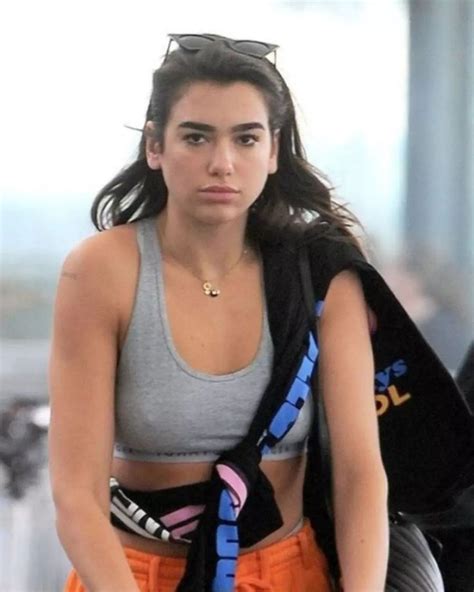dhiinou dua lipa|Dua Lipa (@dualipa) .